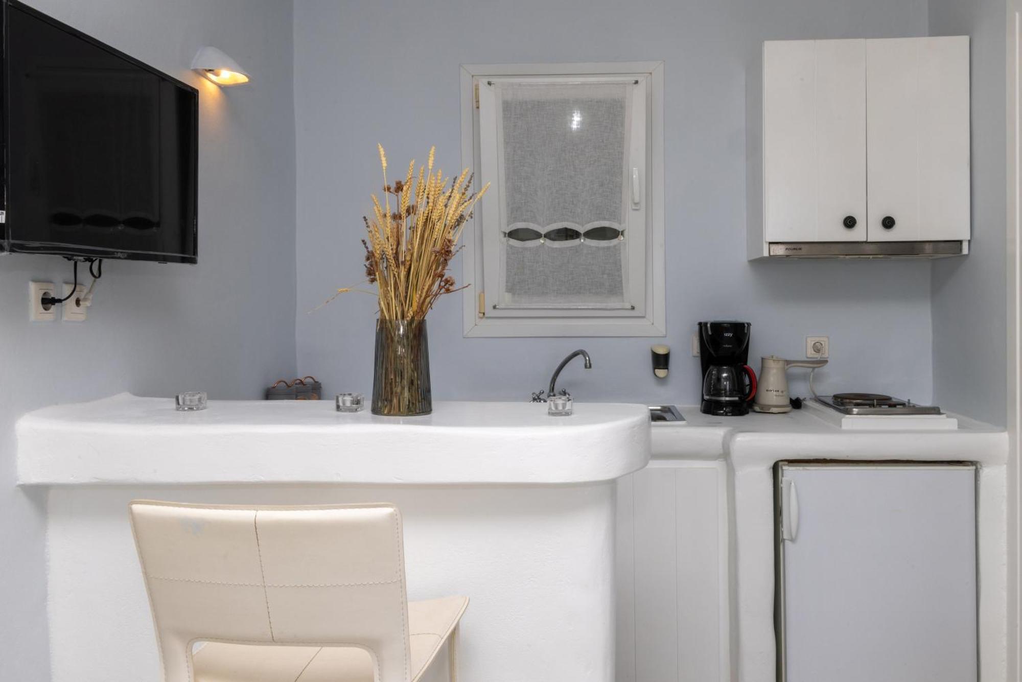 Soulmate'S Suites Tinos Kionia Exterior foto
